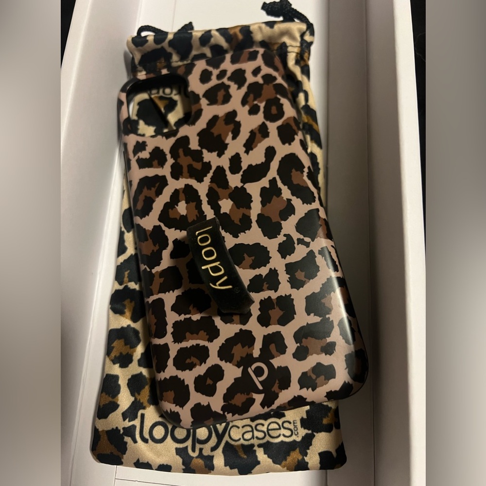 iPhone 11 Pro Max Loopy - Cheetah